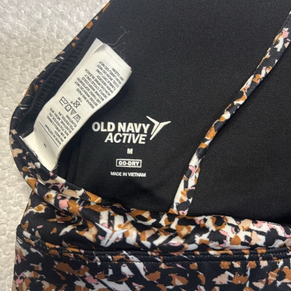 Old Navy Sports High Rise Two piece Outfit - Picture 14 of 16